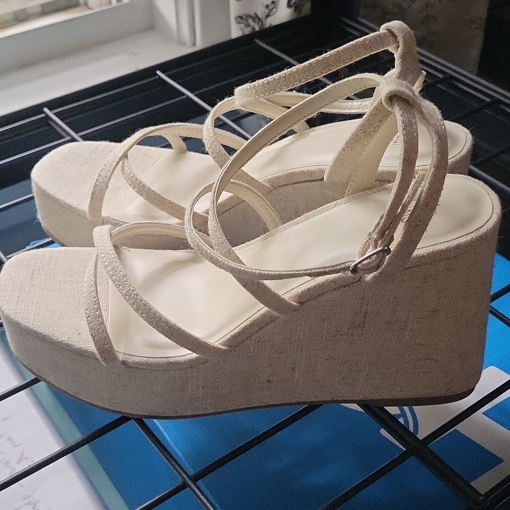 Wild Fable Natural Off White Platform Strappy Wedge Heel